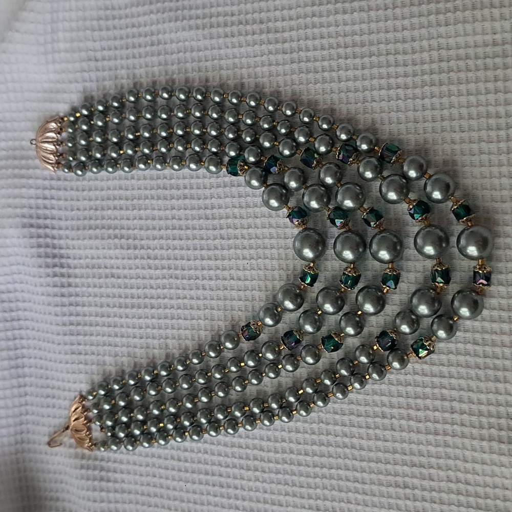 Vintage Bead Necklace 9/21